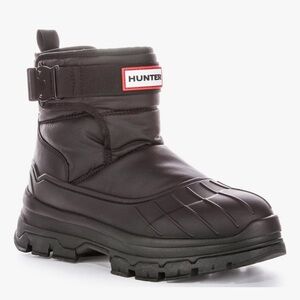 NWT HUNTER SHORT STRAP BOOTS